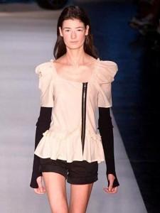 La semana de moda de Sao Paulo se despide con la disenadora Camila Bertolete1
